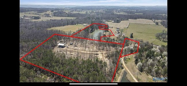 Photo of 657 Maze Rd