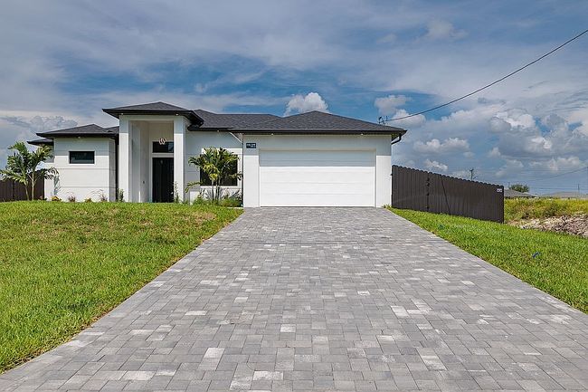 Photo of 1729 Nw 9th Ter, Cape Coral, FL