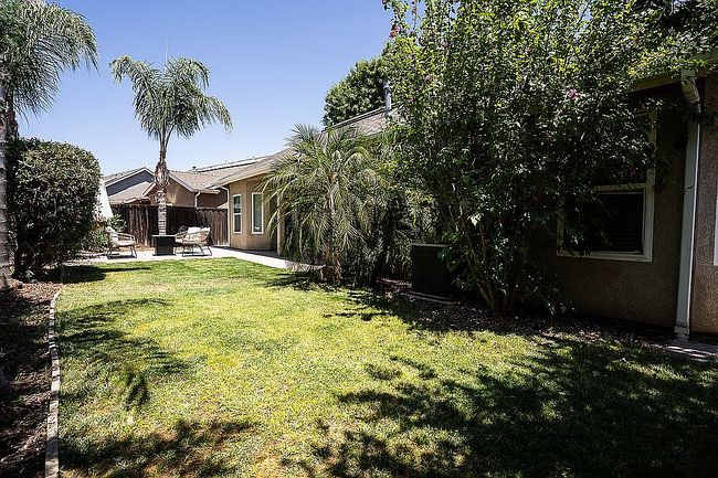 Photo of 3235 N Arroyo Ave, Fresno, CA