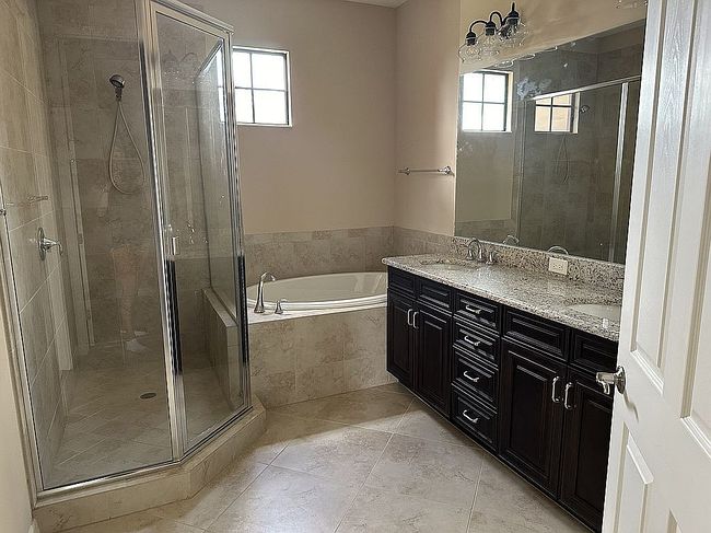 Photo of 11318 Paseo Grande Blvd Apt 5905, Fort Myers, FL