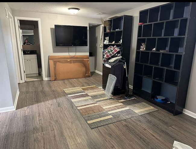 Image of 1464 Rivard Dr