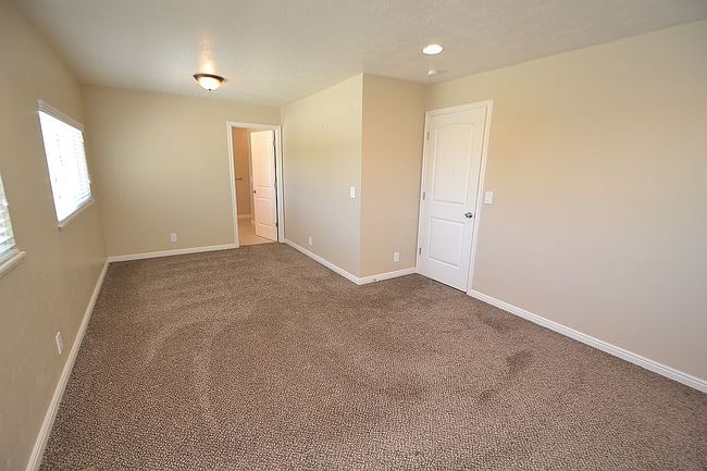Photo of 33 N 1600 W, Mapleton, UT