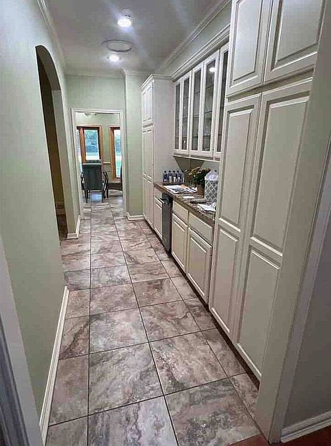 Image of 7008 59th St