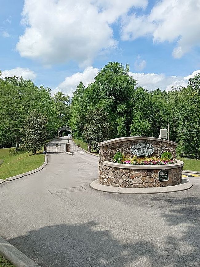 Image of 8333 Mitchell Mill Rd