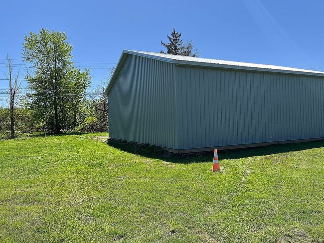 Image of 3885 Indoe St