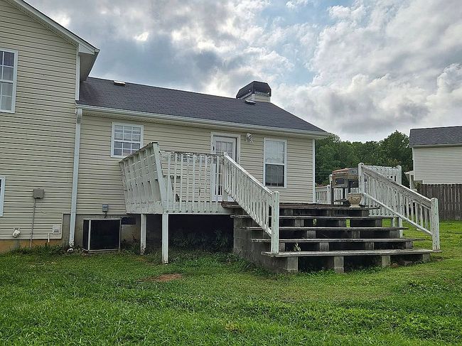 Photo of 205 Abigail Ln, Temple, GA