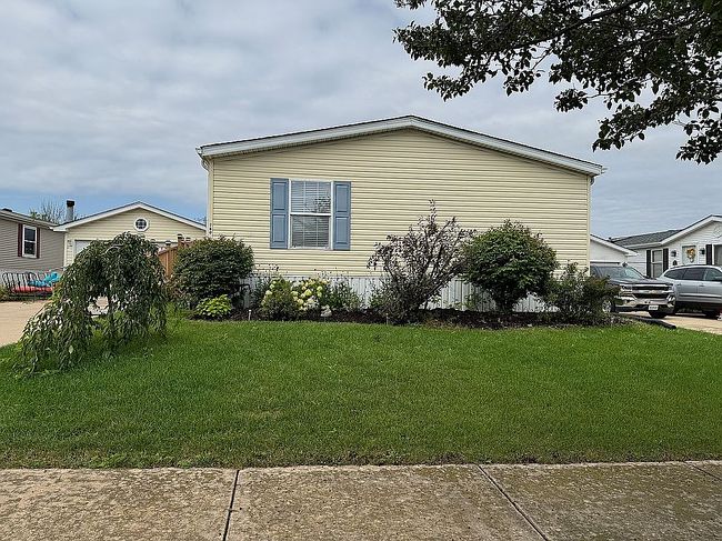 Photo of 260 Hibiscus Cir
