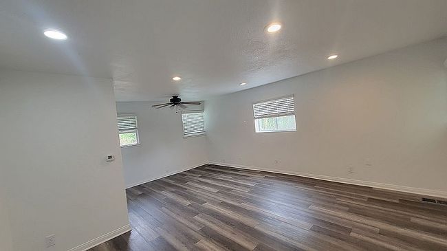Photo of 9246 Rowell Ave, Chatsworth, CA
