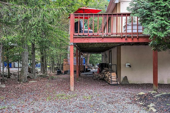 Photo of 7381 Ventnor Dr, Tobyhanna, PA