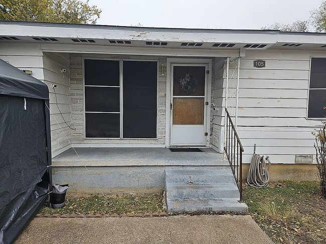 Photo of 105 E Voelter Ave, Killeen, TX