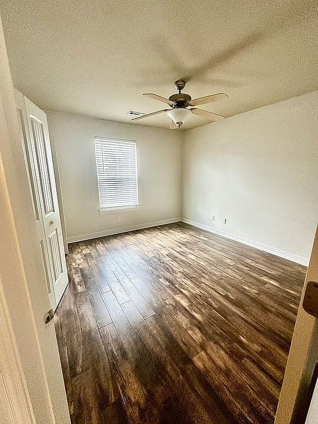 Photo of 2816 Valley West Ct, Rogers, AR