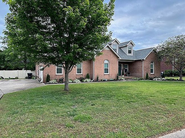 Photo of 1831 Pennington Dr, Murfreesboro, TN