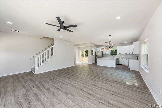 Additional photo 2 of property located at 307 Highgate Dr