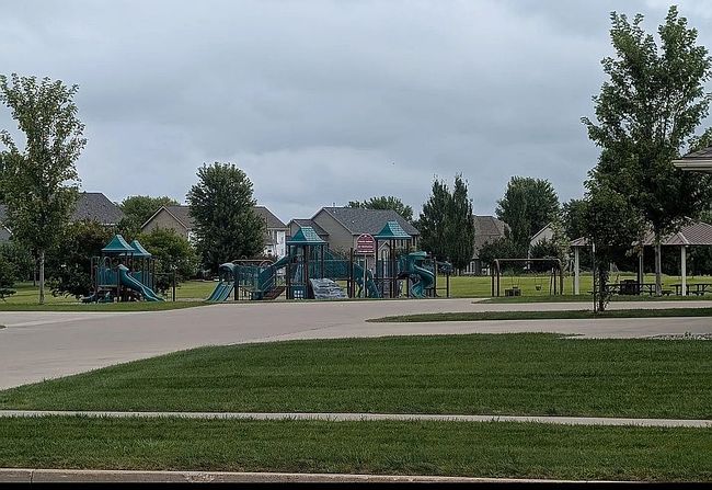 Additional photo 2 of property located at 2506 Ne Oak Dr Unit 1