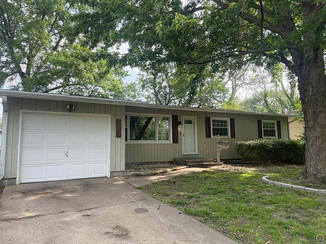 Additional photo 1 of property located at 5517 Sw 19th St