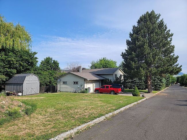 Image of 710 Hillcrest Dr