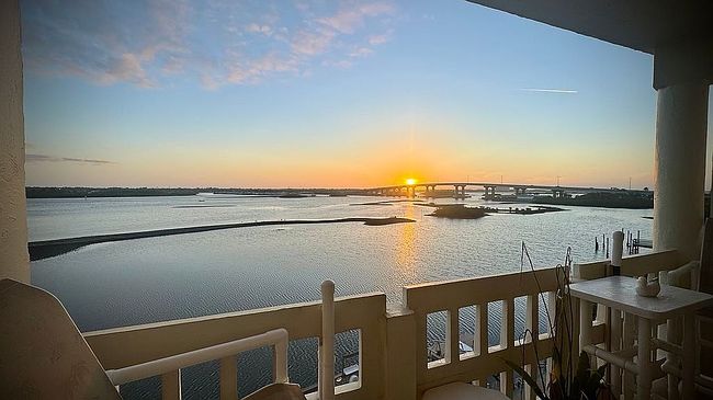 Preview of property located at 3606 S Peninsula Dr Apt 406