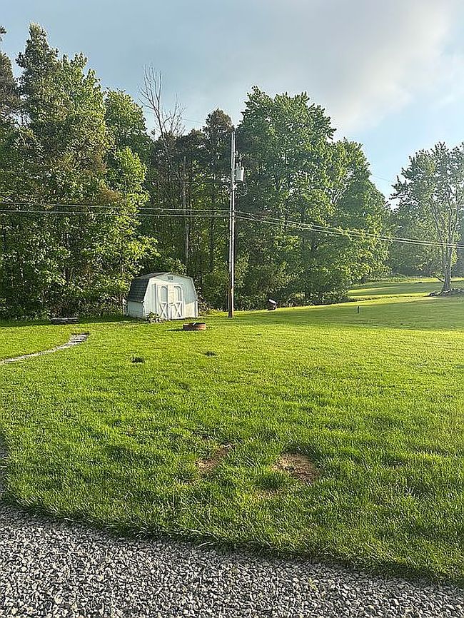 Photo of 12850 Raymond Dr, Meadville, PA