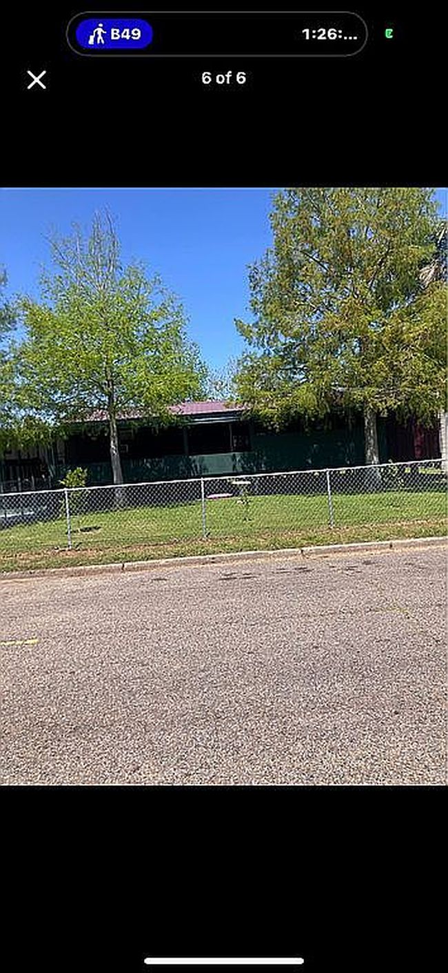 Image of 118 E Crest Dr