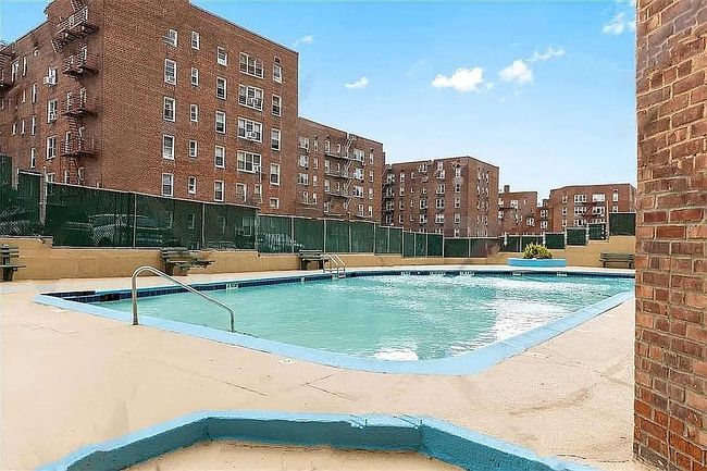 Image of 52 Yonkers Ter Apt 1D