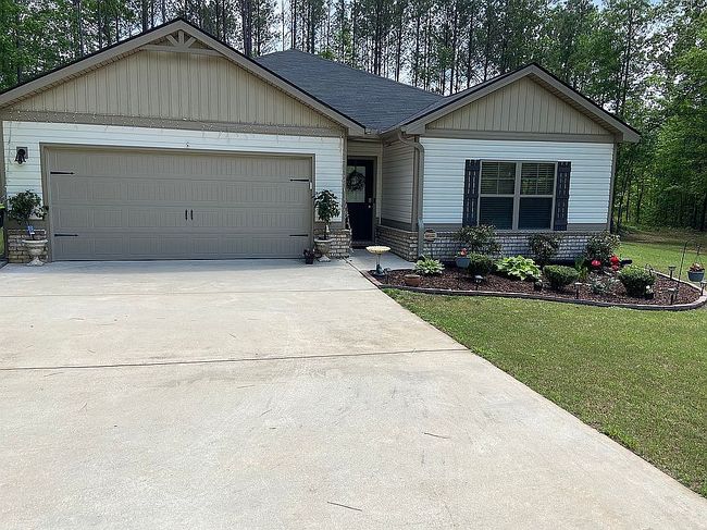 138 Jenny Rd, Grantville, GA