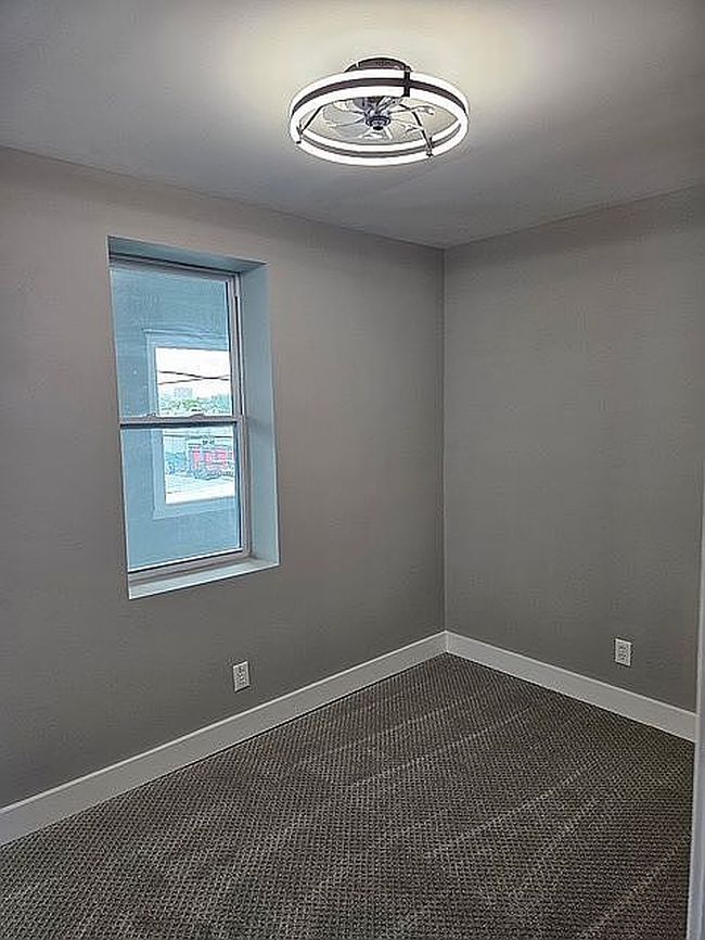 Image of 22 N Highland Ave