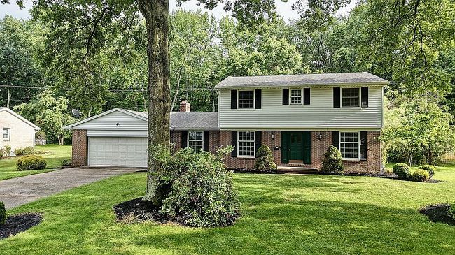 Photo of 2407 Tanglewood Dr Ne, Massillon, OH