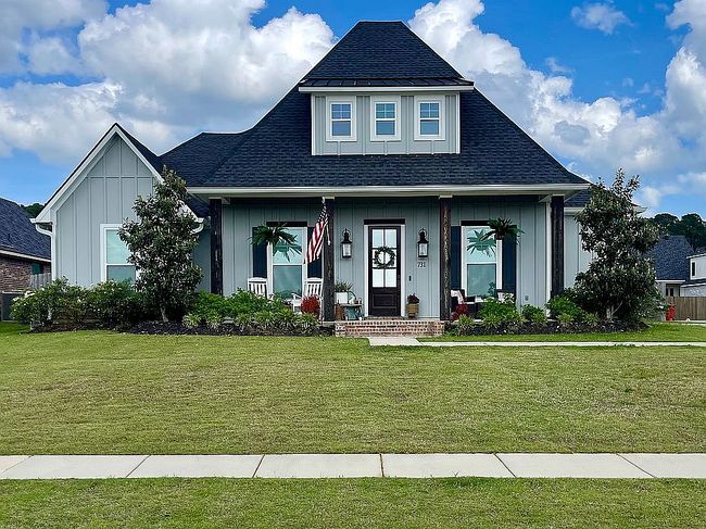 Image of 731 Breston Ln