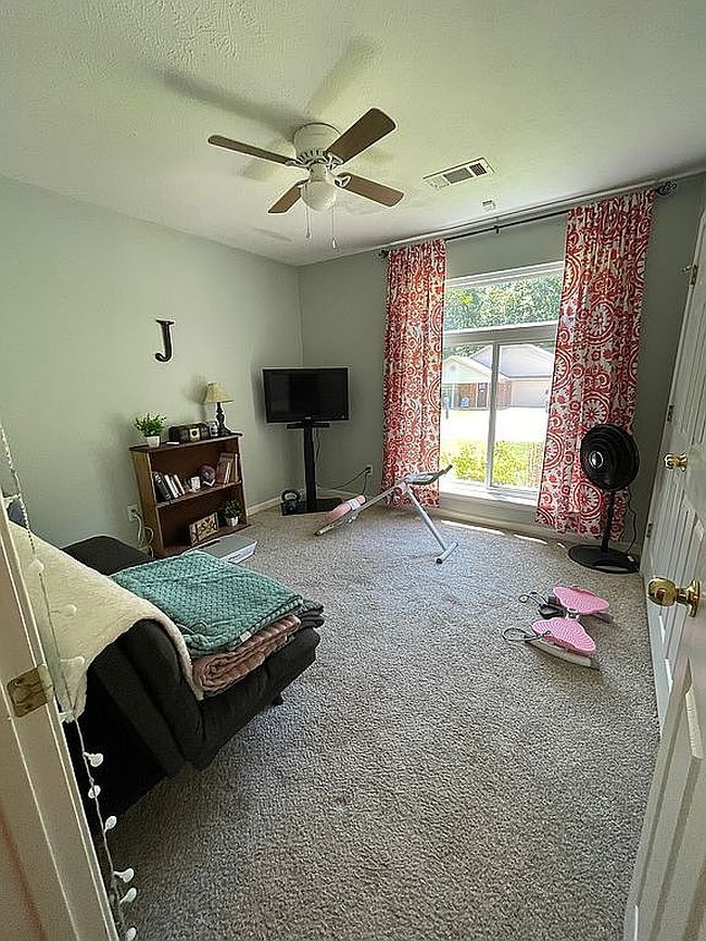 Image of 816 Coral Cv