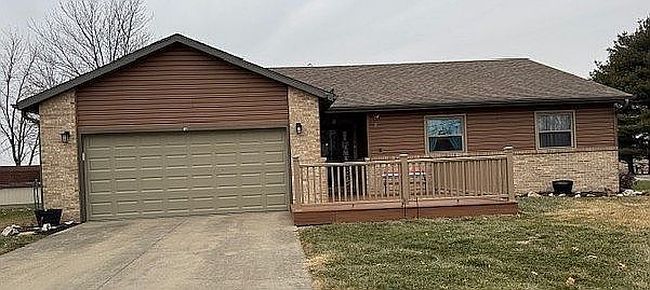 Photo of 16 Centennial, Franklin, IL