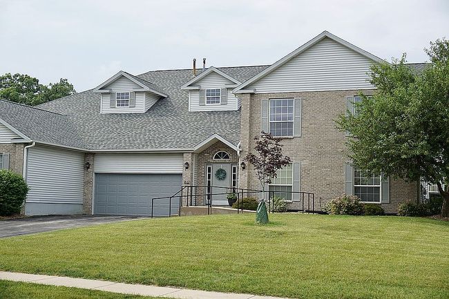 Photo of 2810 Towne House Dr Ne Unit A, Cedar Rapids, IA