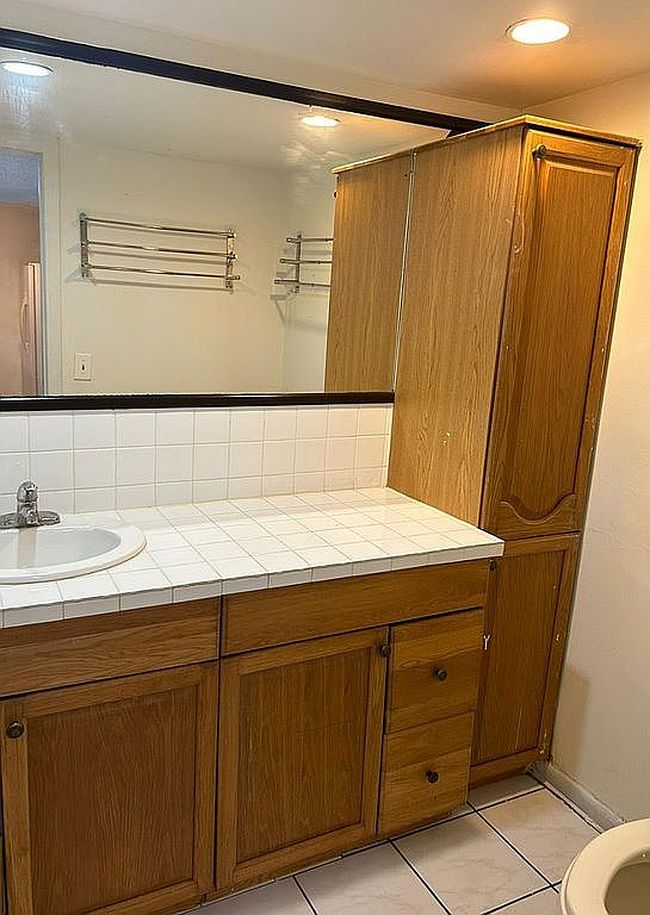 Photo of 10500 Sw 108th Ave Apt B210