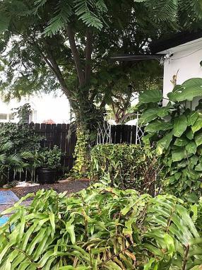 Image of 501 57th St