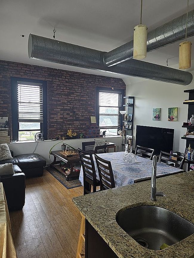Photo of 881 Lafayette Blvd Unit 4G