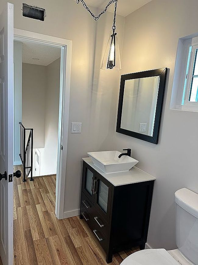 Photo of 716 N Mallard St, Orange, CA