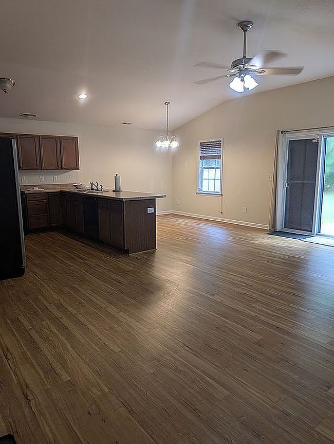 Photo of 172 Oakley Dr, New Bern, NC