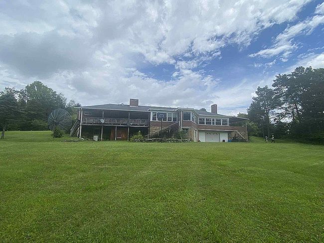 Photo of 1174 Colver Rd