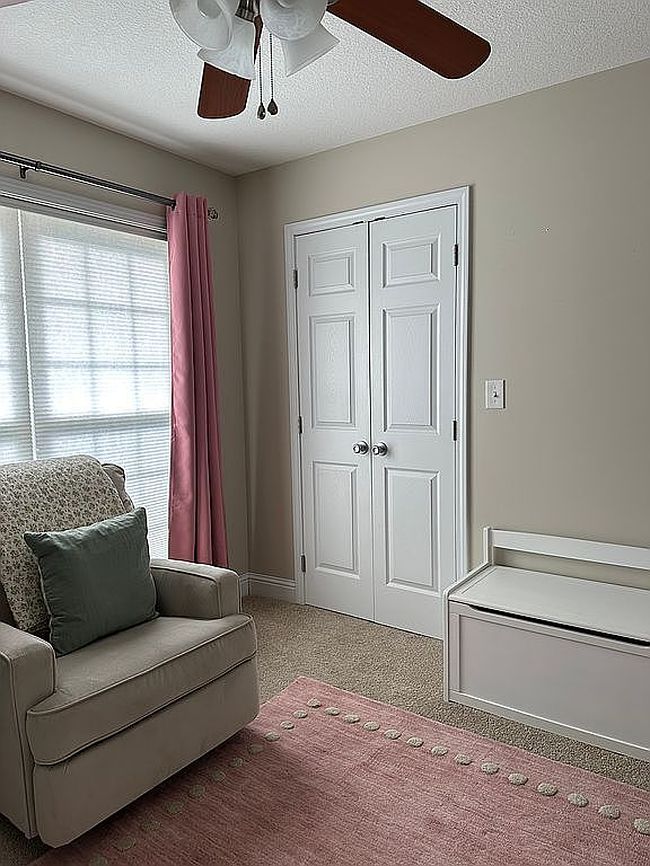 Image of 6 Eagle Ln