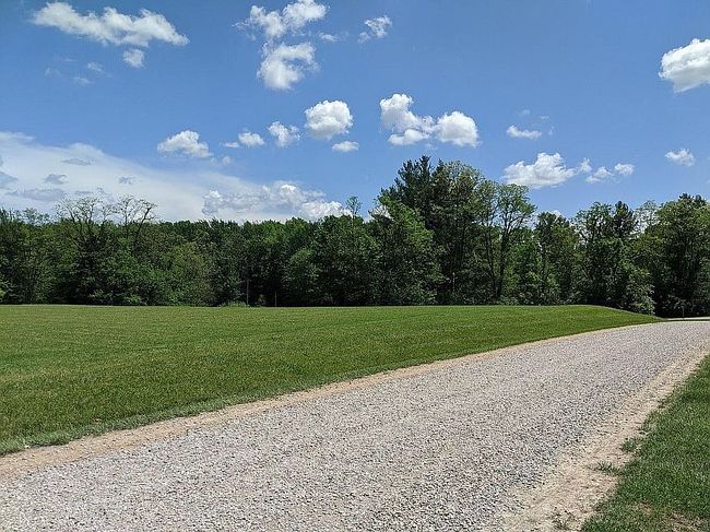 Photo of 757 W Choctaw Trl, Greensburg, IN