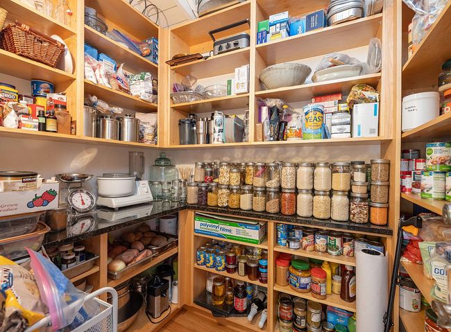 Image of 3965 Legoe Bay Rd