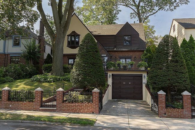 Photo of 13930 Coolidge Ave, Jamaica, NY