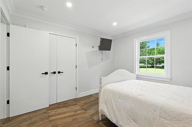 Photo of 31 Old Deer Park Rd, Katonah, NY