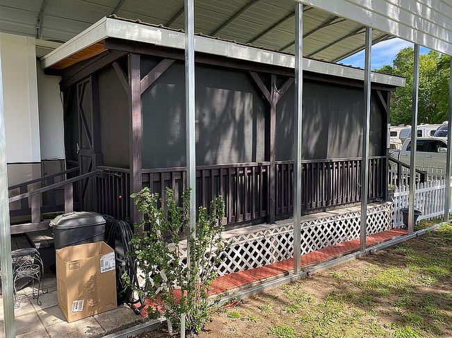 Photo of 7528 69th Cir, Center Hill, FL