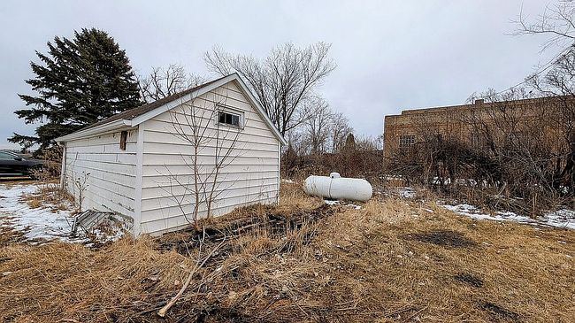 Image of 225 Garfield Ave W