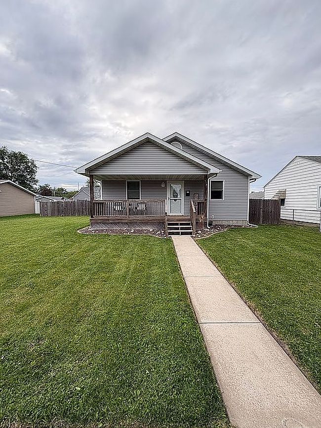 Image of 915 W Rich St