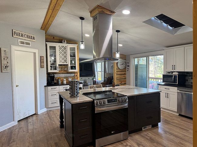 Photo of 30251 S Dhooghe Rd, Colton, OR