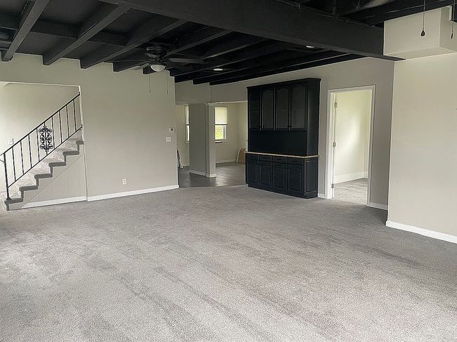 Image of 110 Bristol Cir