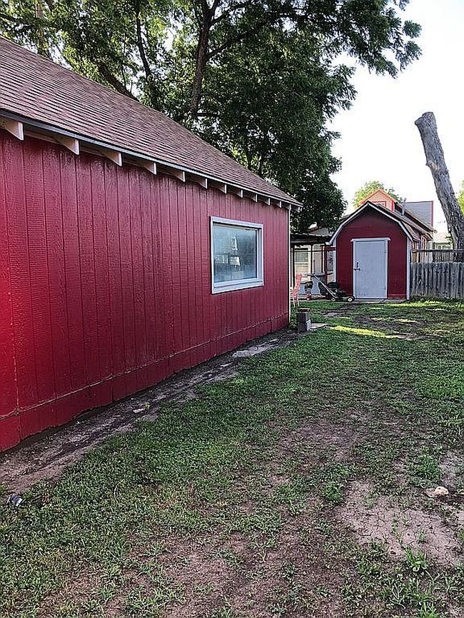 Photo of 218 1st St, New Cambria, KS