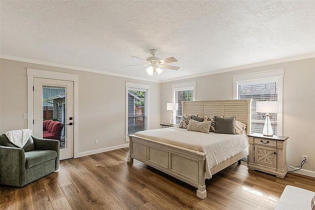 Image of 223 N Balm St