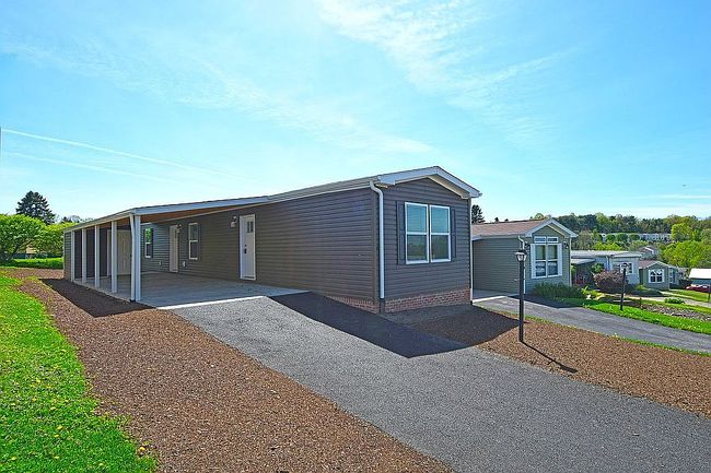 Image of 114 Larchwood Dr